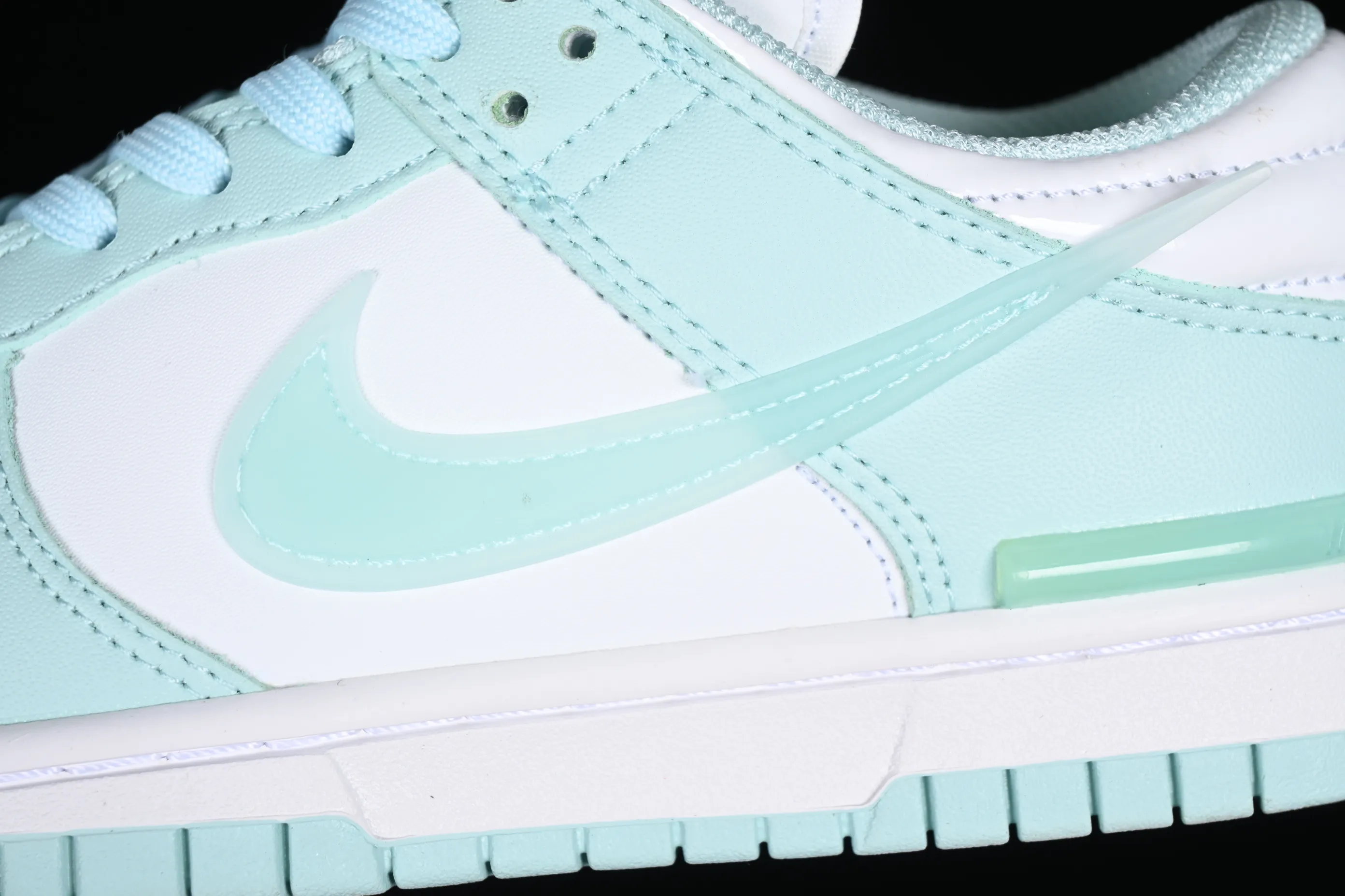 All Categories Nk SB Dunk Series Nk SB Dunk Low Low-top sneakers Cost-effective version Nk Dunk Low Twist "Jade Lce" Jade Jade Variation style SB low-top casual sneakers DZ2794-101